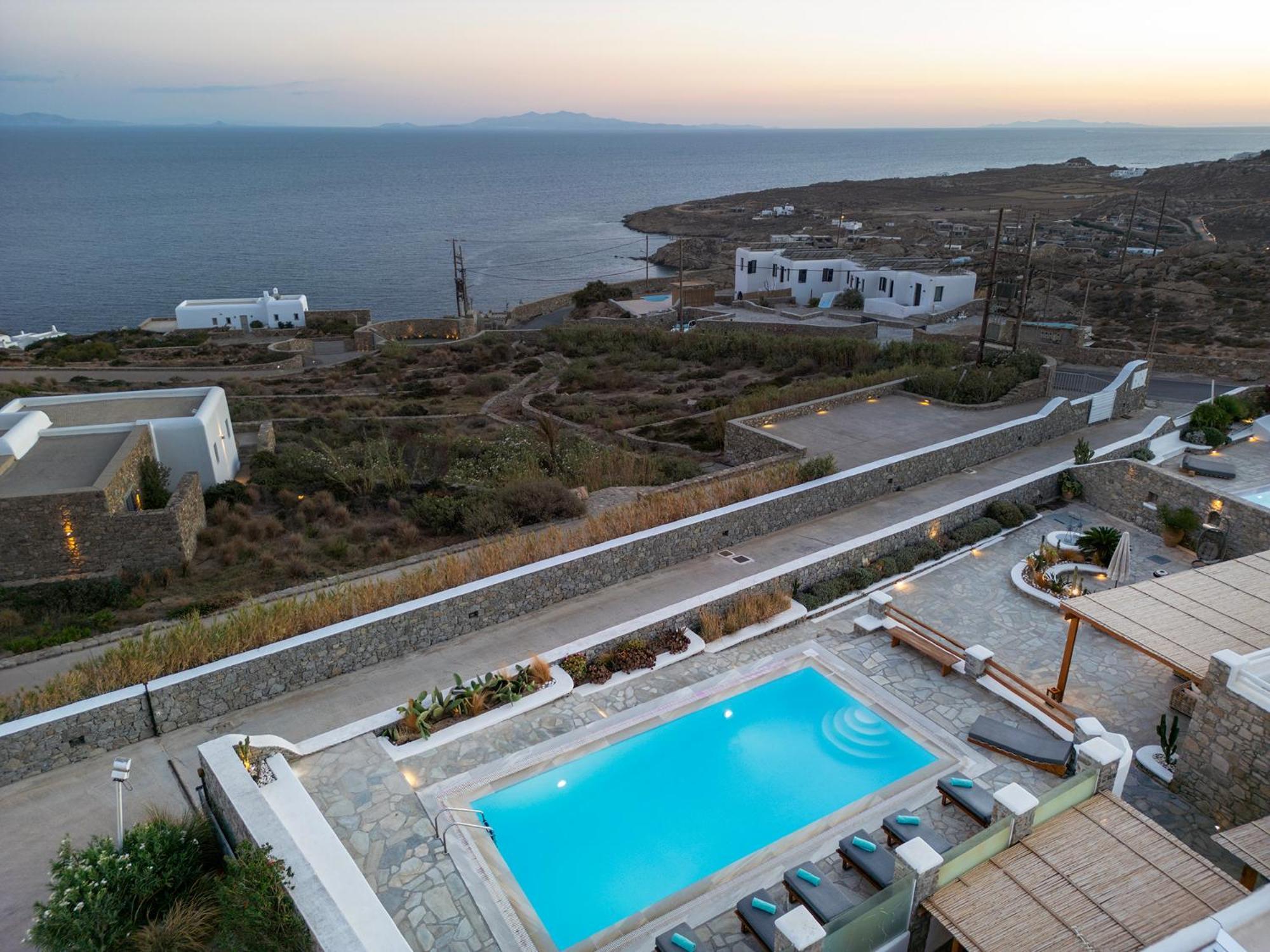 סופר פרדייז ביץ' Mando Pool Villas W Sea Views - Five Bedrooms מראה חיצוני תמונה